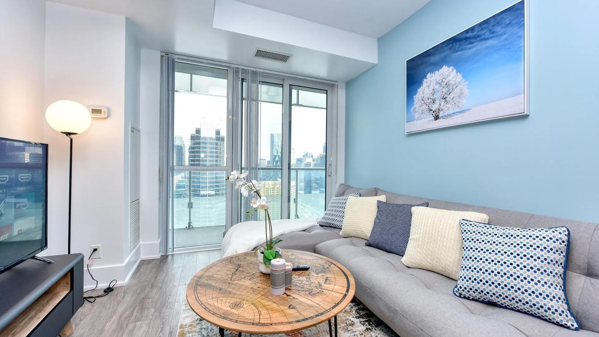 Cozy 2Br Condo With Cn Tower View Toronto Canadá